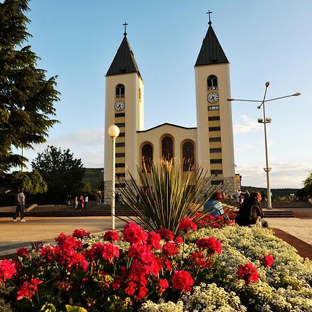מלון Međugorje Pansion Ljubica מראה חיצוני תמונה